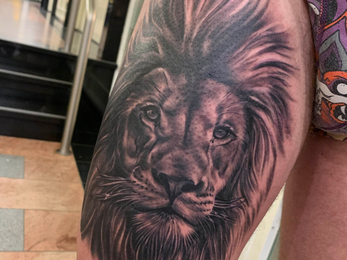 Black_and_grey_realism_tattoo_2_.jpg