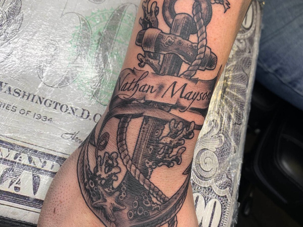 Black_and_grey_tattoo_4_.jpg